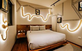 Spira Hotel